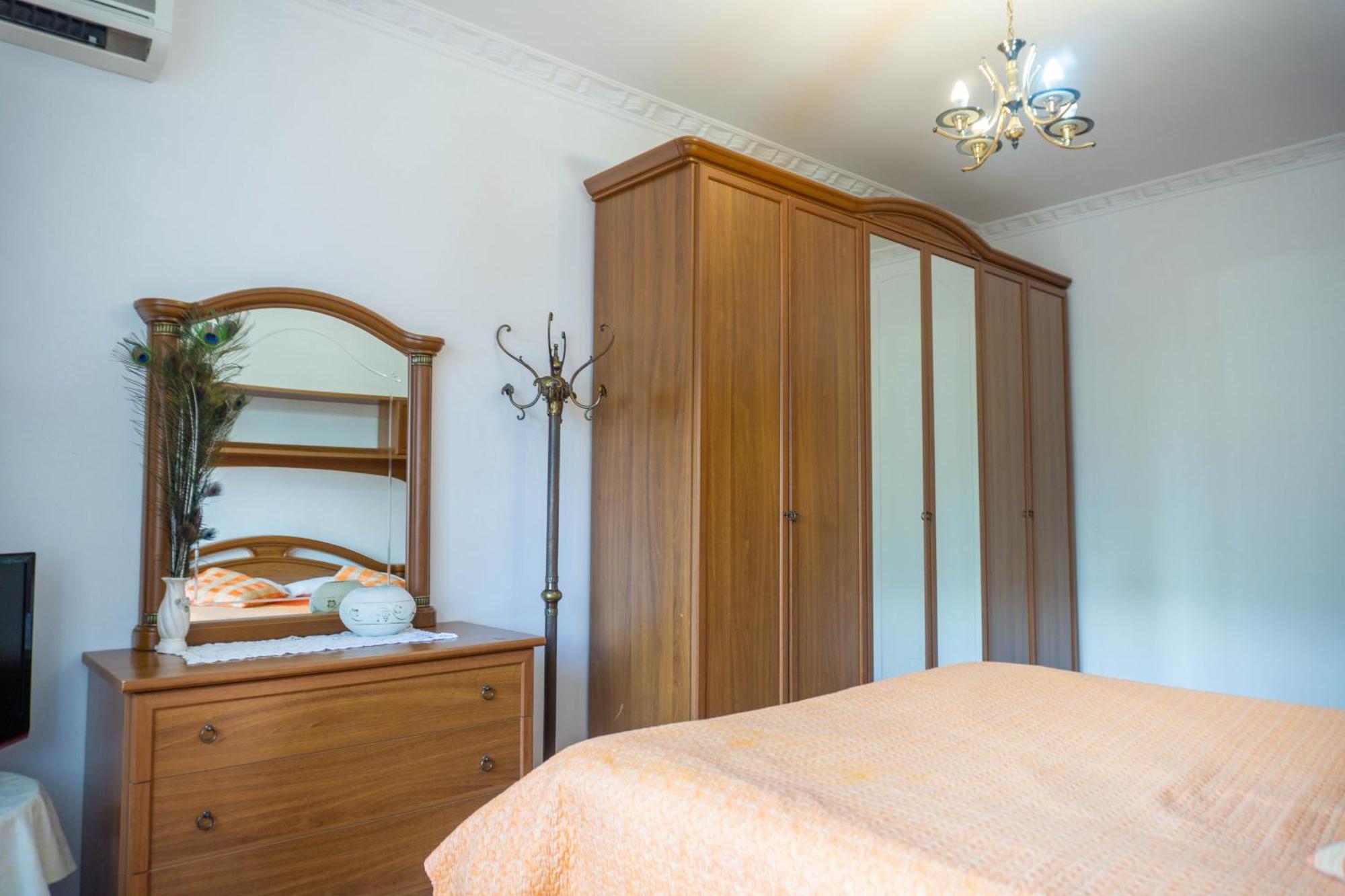 Bllok Bright Private Bedrooms With Private Bathroom On Shared Apartment ติรานา ภายนอก รูปภาพ