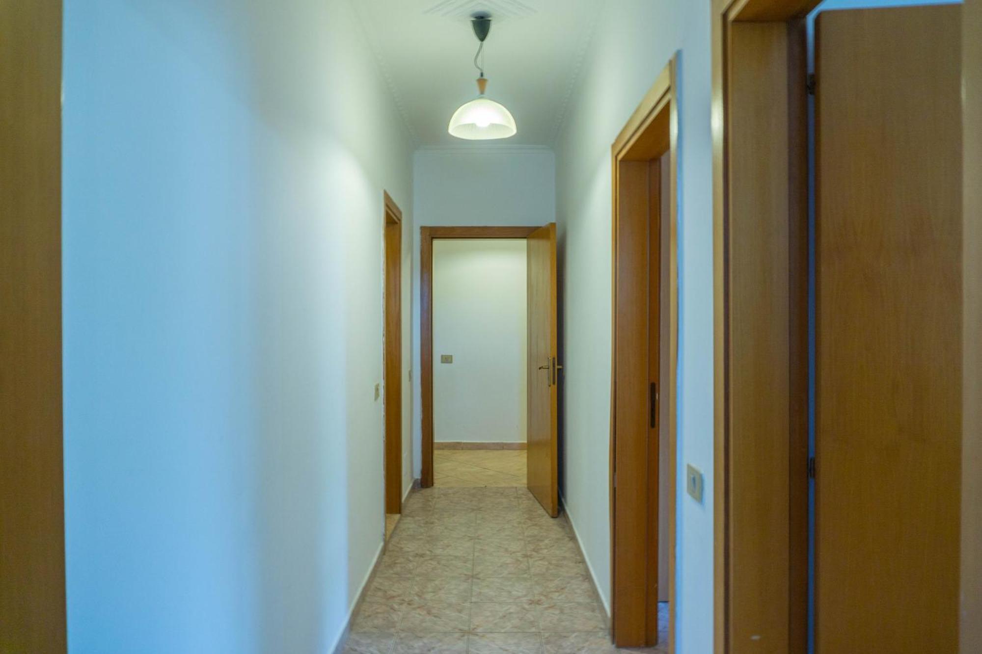 Bllok Bright Private Bedrooms With Private Bathroom On Shared Apartment ติรานา ภายนอก รูปภาพ