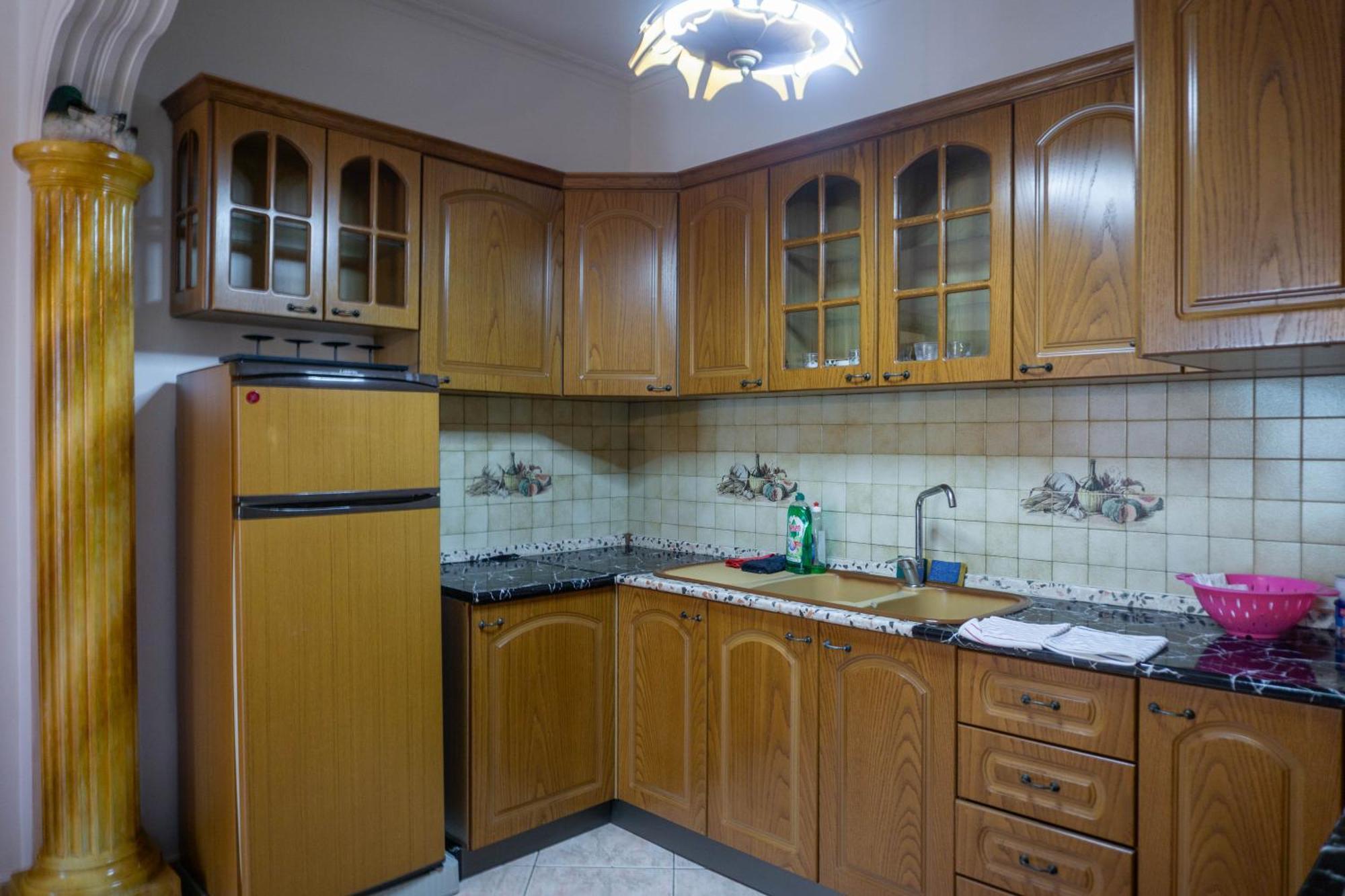 Bllok Bright Private Bedrooms With Private Bathroom On Shared Apartment ติรานา ภายนอก รูปภาพ