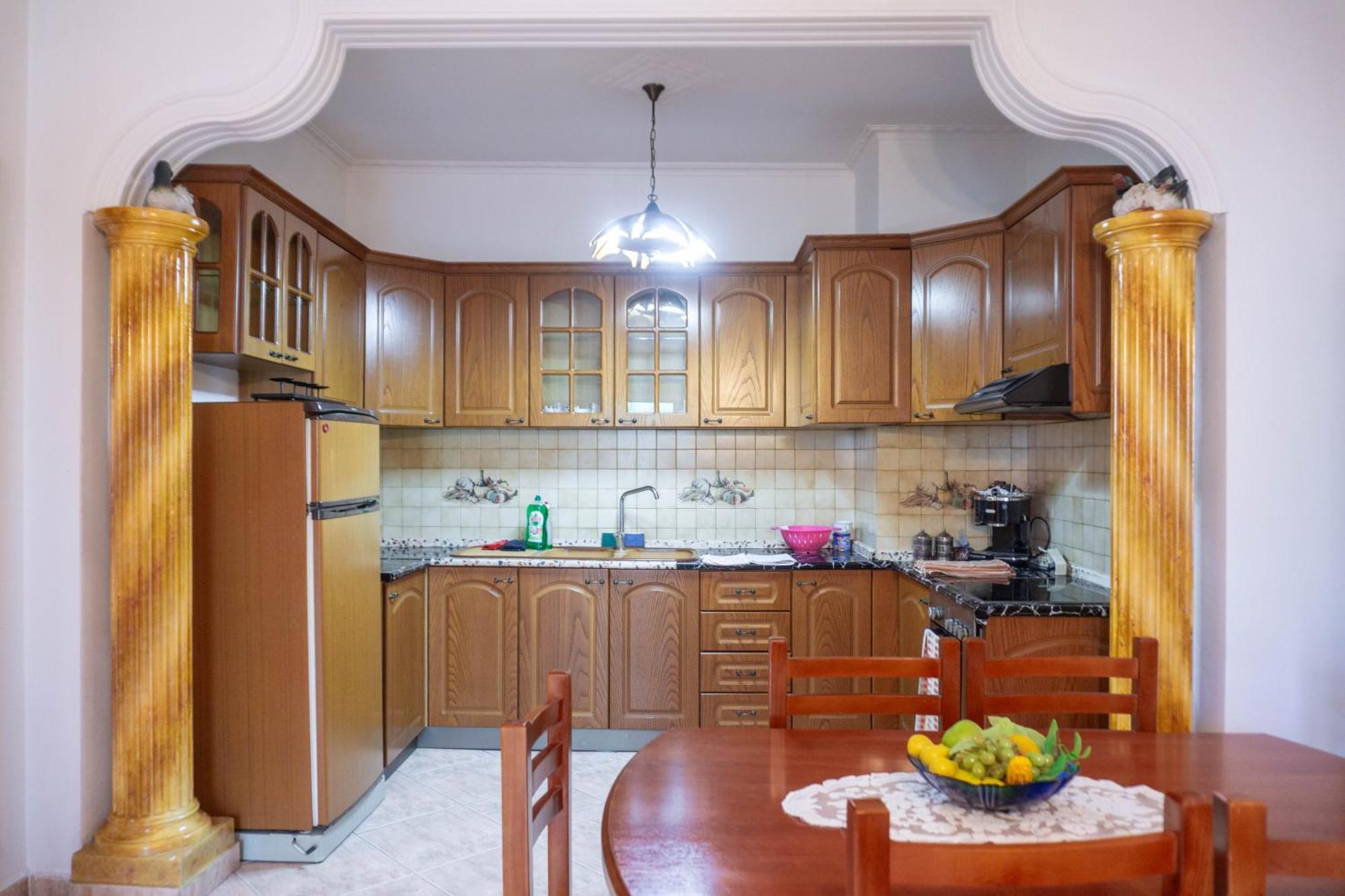 Bllok Bright Private Bedrooms With Private Bathroom On Shared Apartment ติรานา ภายนอก รูปภาพ
