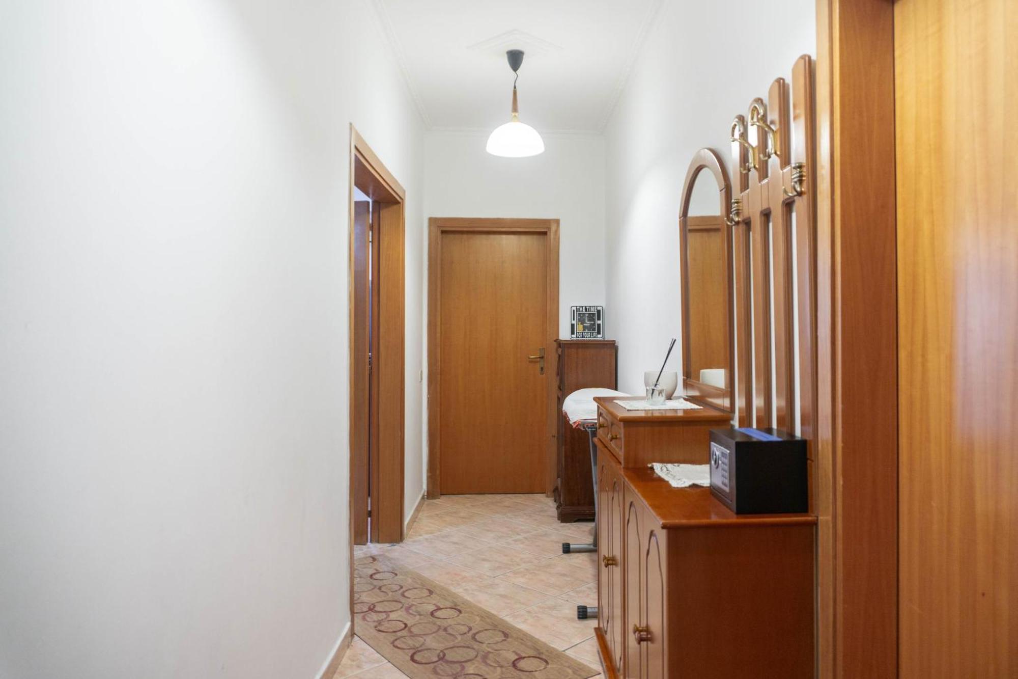 Bllok Bright Private Bedrooms With Private Bathroom On Shared Apartment ติรานา ภายนอก รูปภาพ
